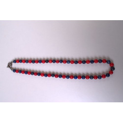 Red stone and lapis lazuli necklace