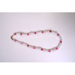 Collar de piedra combinadas rosa palo y fucsia cierre de plata dorada
